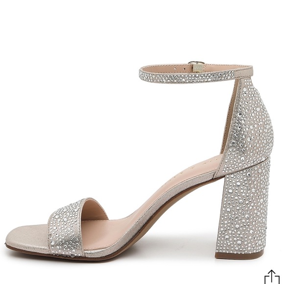 KELLY & KATIE Caital Sandal Light Gold Rhinestones 8.5 - Picture 3 of 11